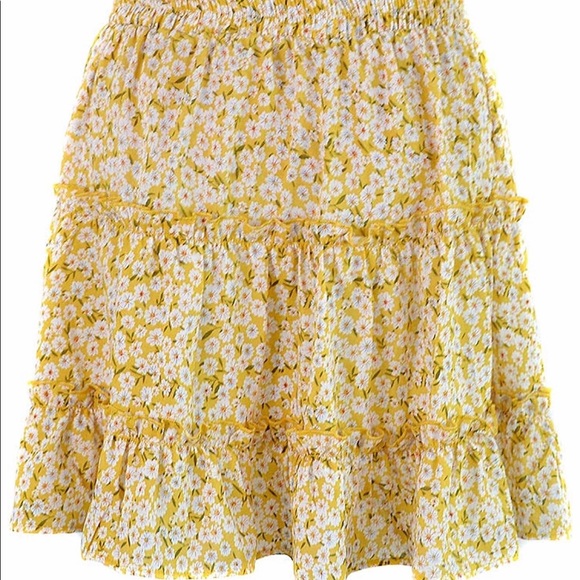 Mustard yellow floral tiered skirt - Picture 3 of 5